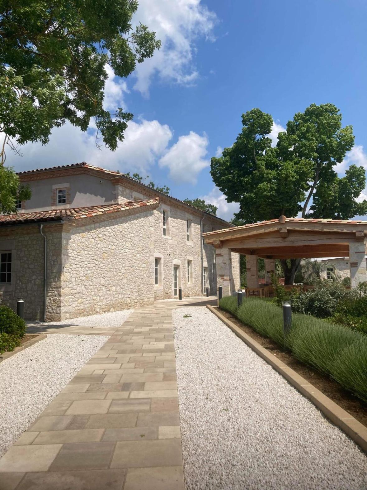 Chateau Lecusse - La Grande Roche - Hotel, Spa, Boutique & Restaurant Broze Екстер'єр фото