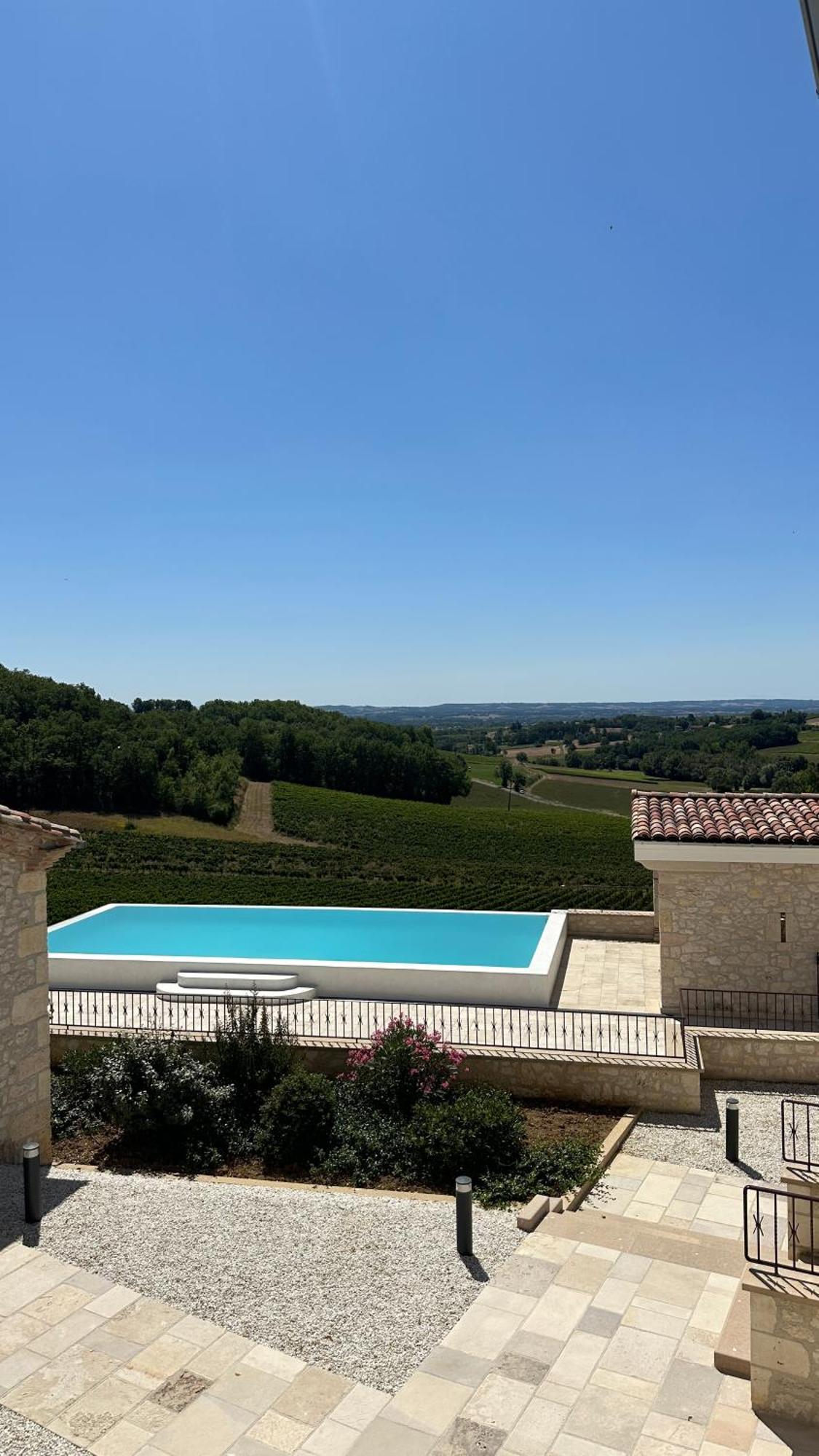 Chateau Lecusse - La Grande Roche - Hotel, Spa, Boutique & Restaurant Broze Екстер'єр фото