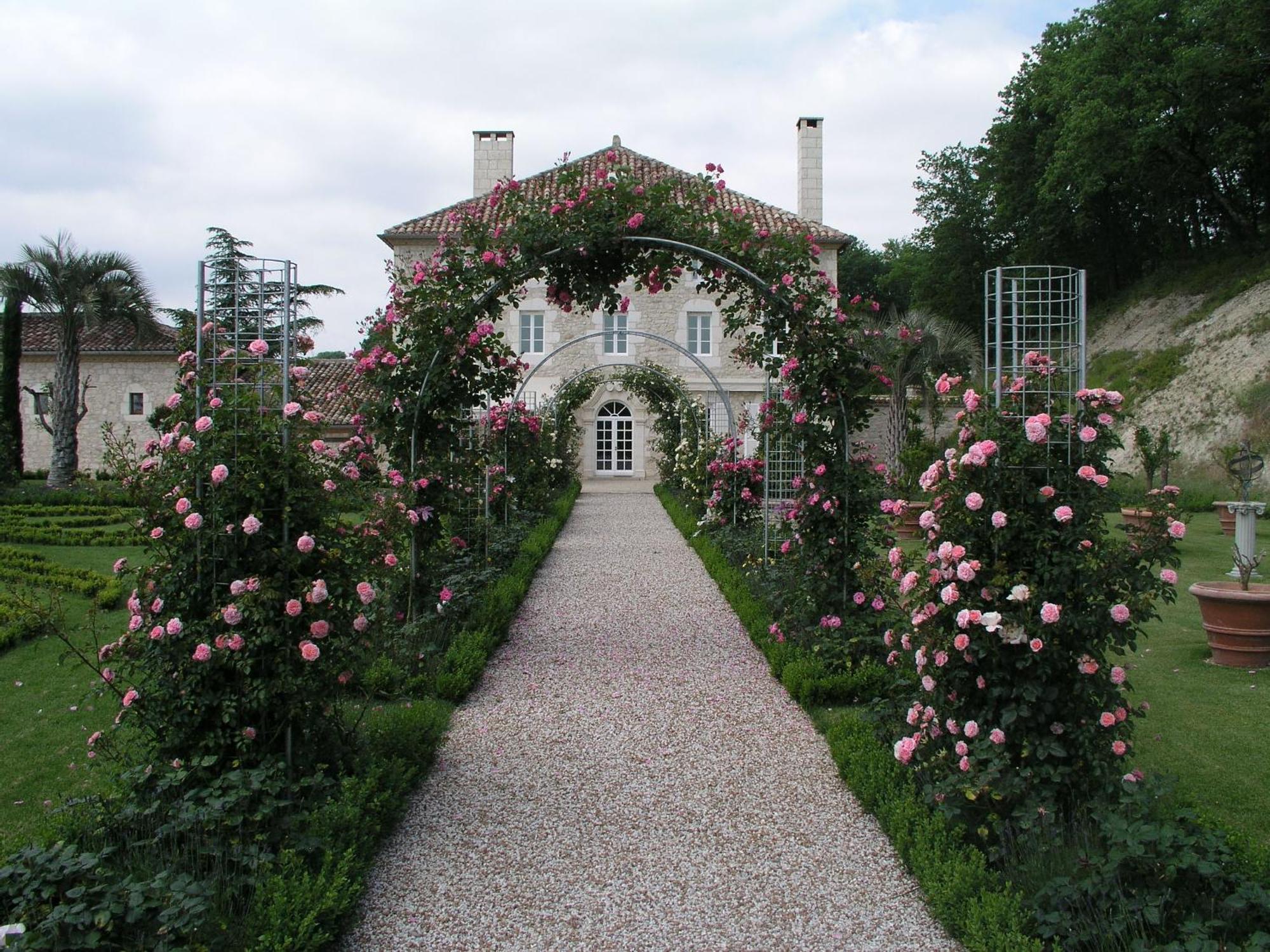 Chateau Lecusse - La Grande Roche - Hotel, Spa, Boutique & Restaurant Broze Екстер'єр фото